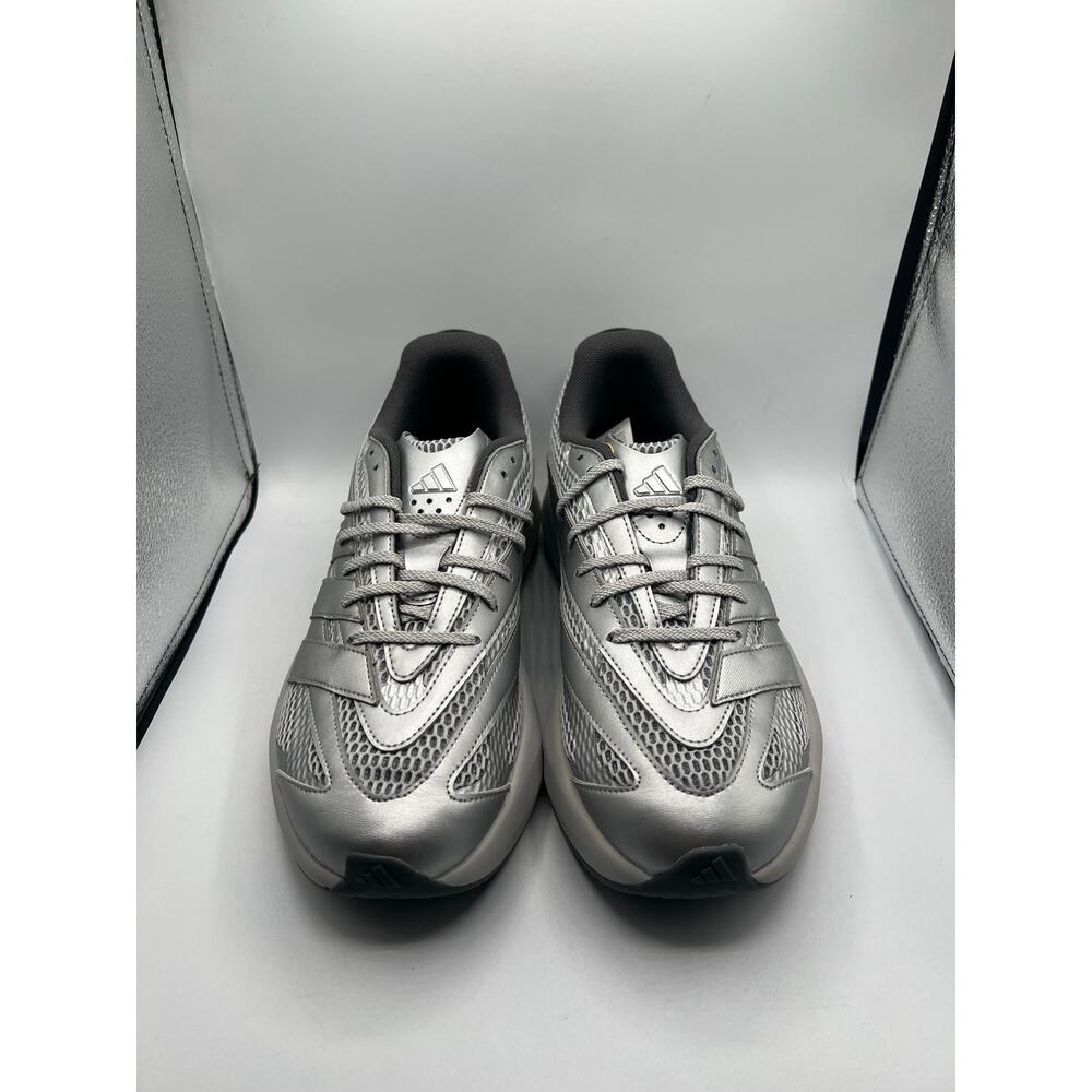 Mercedes-AMG Petronas Formula One Team X Adidas Lightblaze “Matte Silver” - Picture 2 of 8